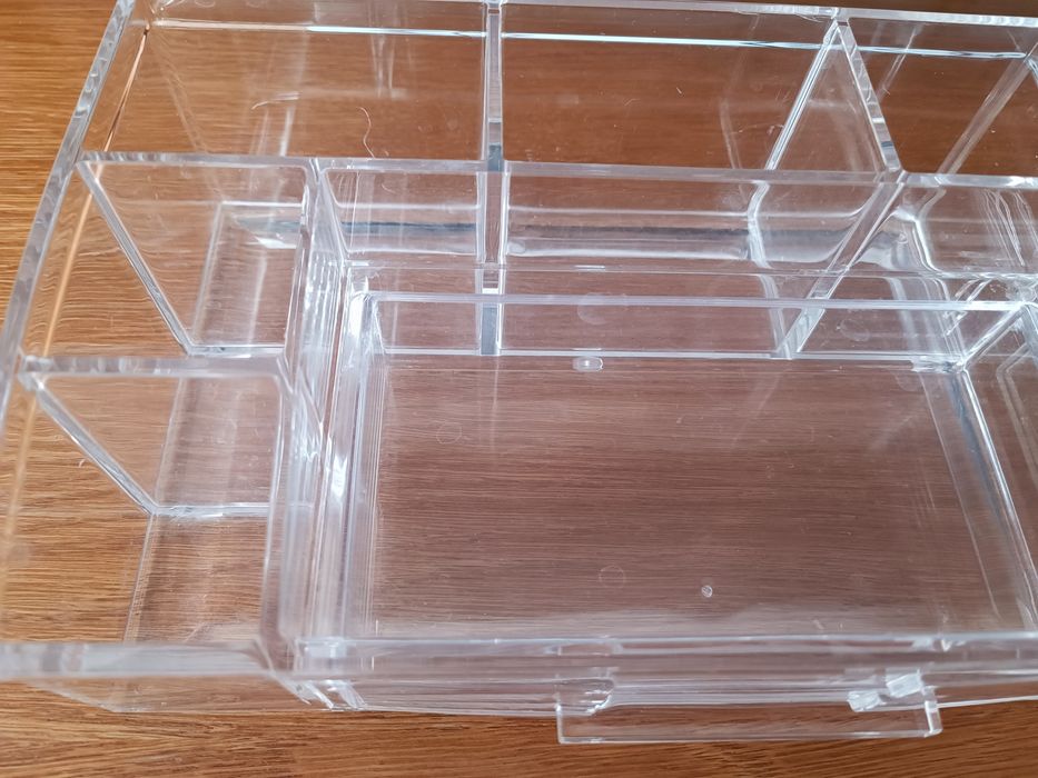 Organizer na kosmetyki