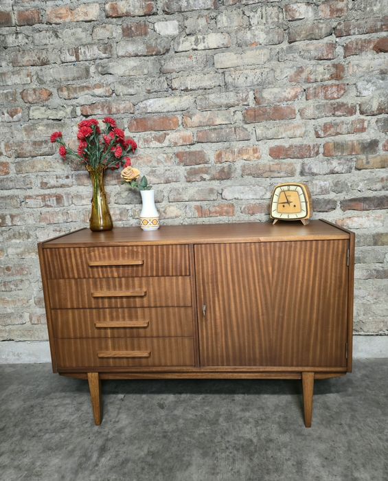 Komoda vintage prl Violetta po renowacji