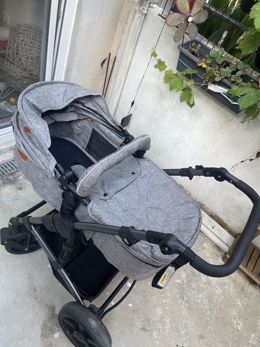 Tri-wheel stroller514984269033646083