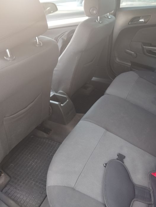 Продам авто автомобіль Opel Astra H 1.6 газбенз 2007 Універсал