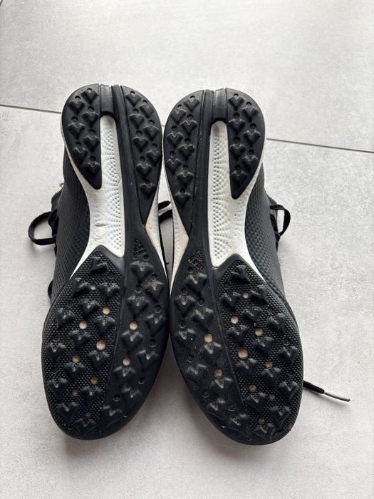 Turfy piłkarskie Adidas