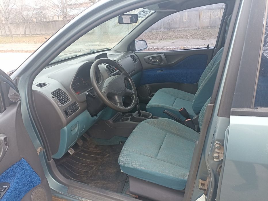 Продам Мітсубісі Спейс Стар 1,6 бензин, 2002 року тільки з переоформле