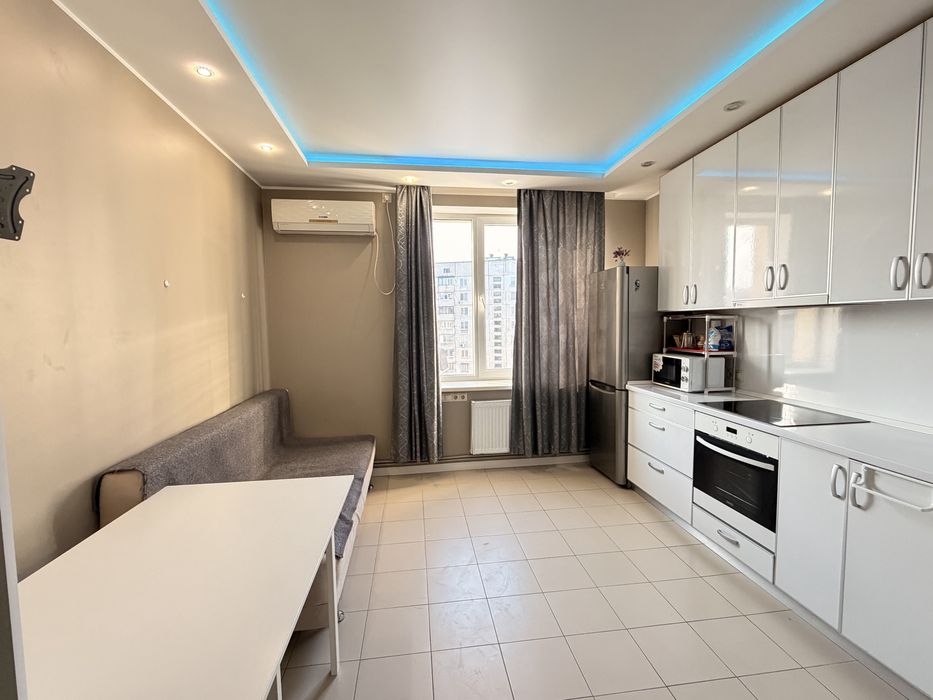 Сдам гостинку ЖК Карамель метро Центральный рынок Вокзальная/ЮЖД Центр