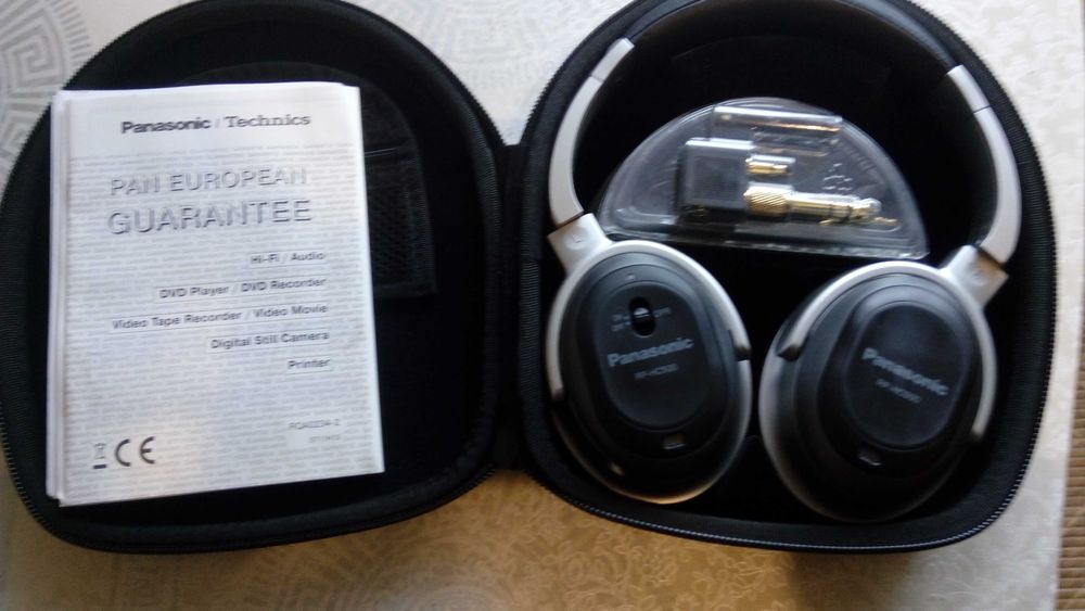 Провідні навушники Panasonic RP - HC500