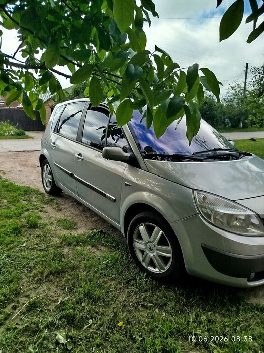 Продам Renault megane scenic 2