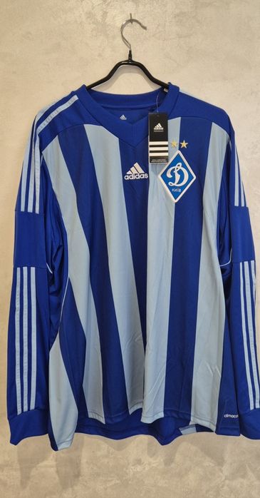 Продам футболки,шорти Динамо.