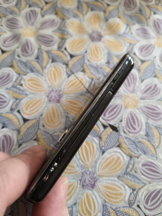 Продам Nokia 6700