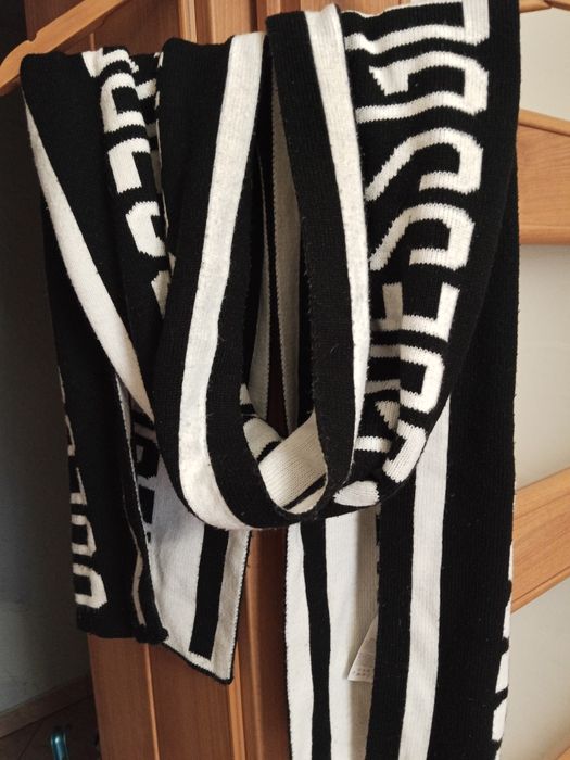 Dwustronny szal Guess