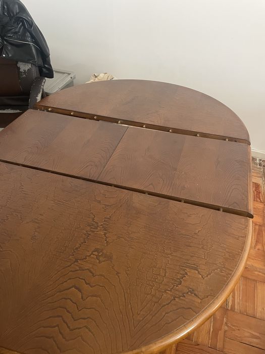 Mesa de jantar extensivel - madeira