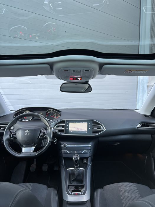 Peugeot 308 SW — fotografia 5