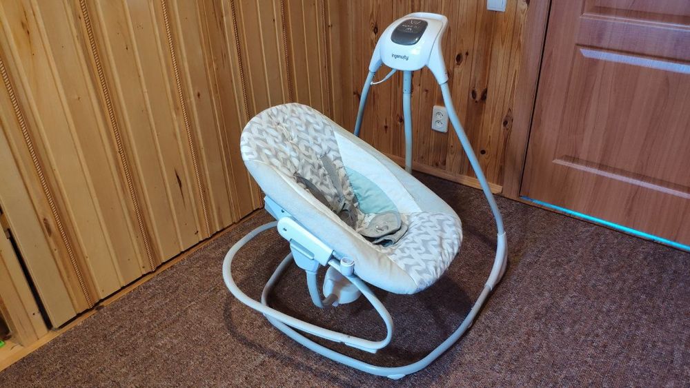 Крісло-гойдалка Ingenuity "SimpleComfort" в ідеальному стані