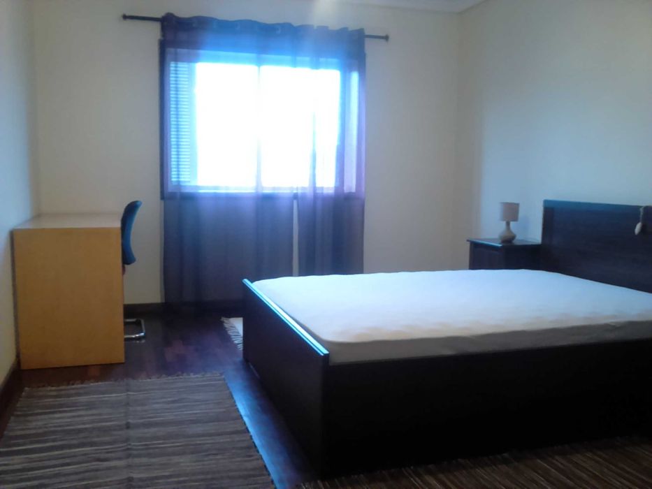 Quarto (desp. incluídas)