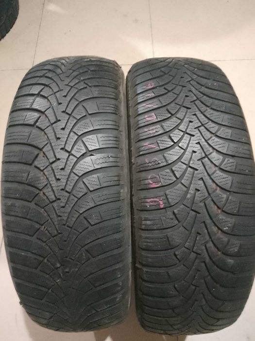 Пара шин 205/60R16 GOODYEAR UltraGrip
