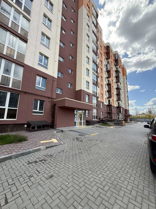 Продаю квартиру. Новобудова. Центр. Громадянський  посад