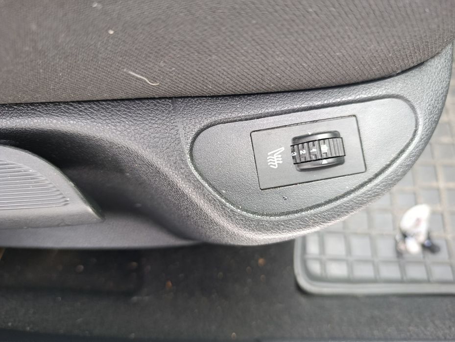 Пежо 308 1.6і АКПП