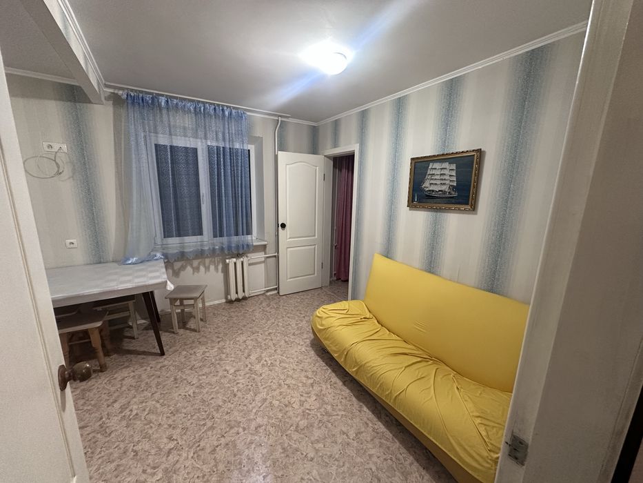 Трикімнатна квартира зі студією та 2 спальнями! Все залишається!