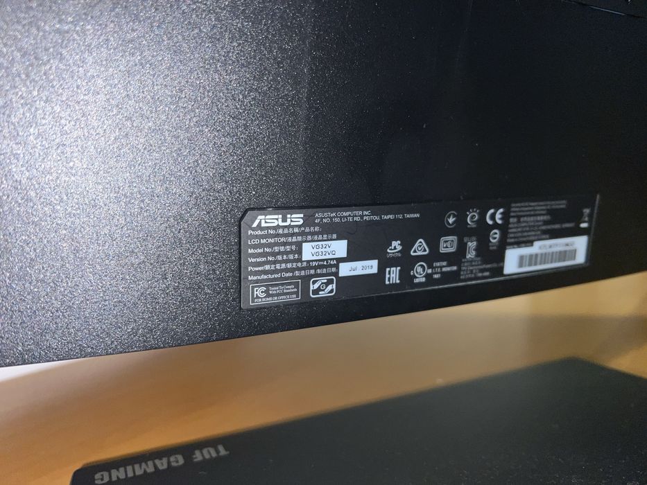 32" Curved Monitor64751007341442124