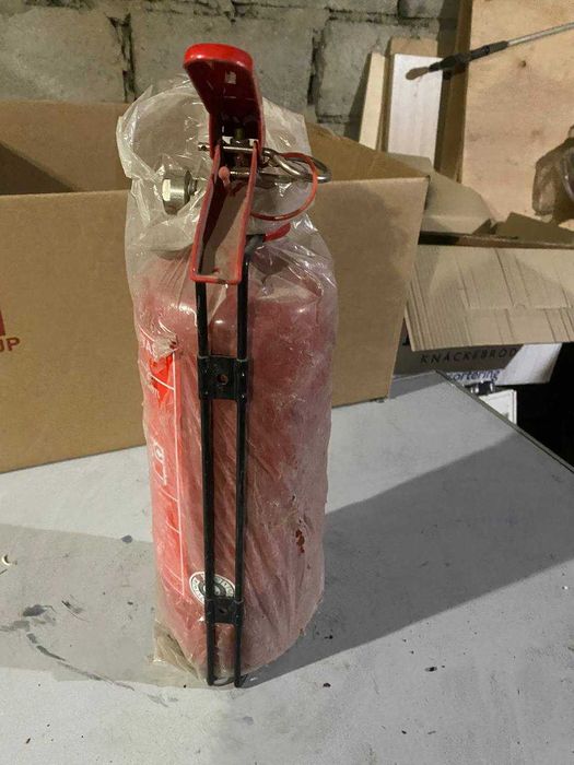 Продам огнетушители