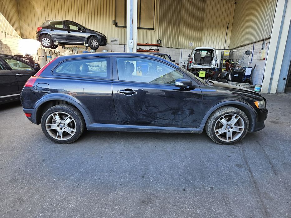Volvo C30 2.0D de 2007 para peças