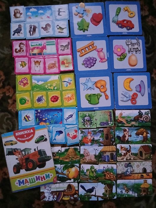 Лото, тварини, де хто живе, книжка з віконцями транспорт