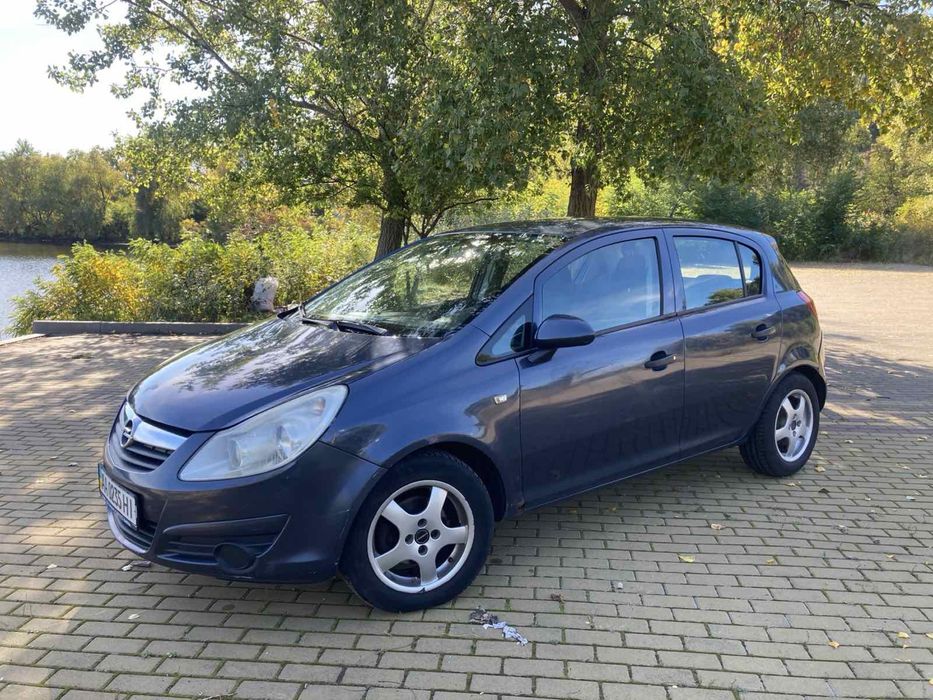 Продам автомобиль Opel Corsa