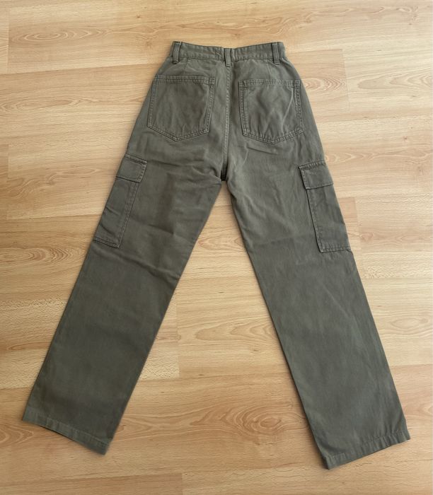 Calças Cargo - Stradivarius