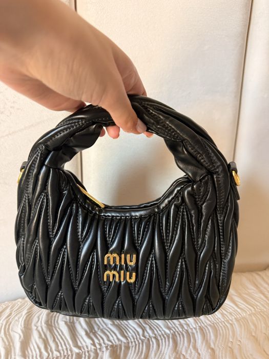 Mala Miu Miu Preta