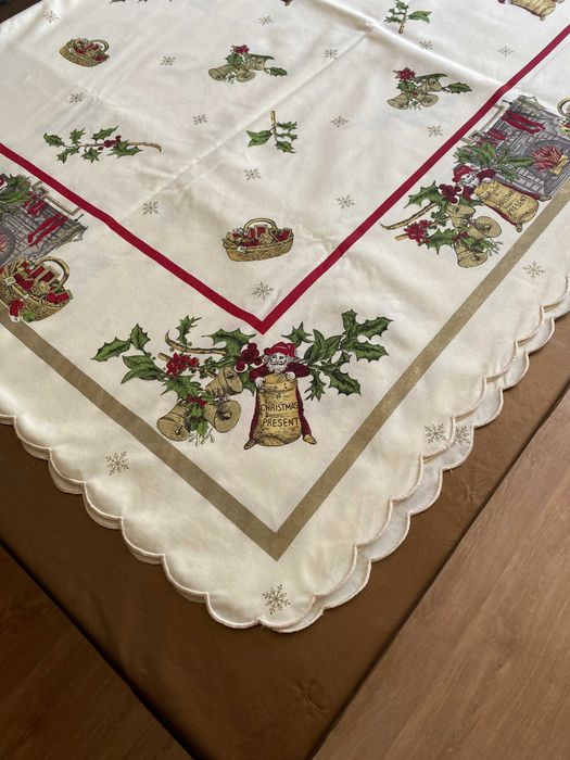 Toalha de mesa de Natal - NOVA