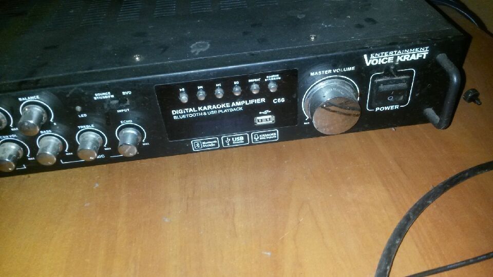 Wzmacniacz digital karaoke amplifie entertainment voice kraft