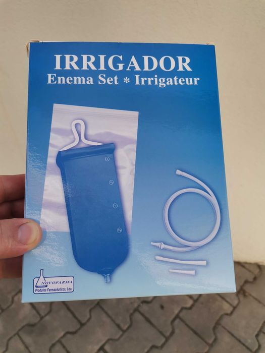 Irrigador para clister