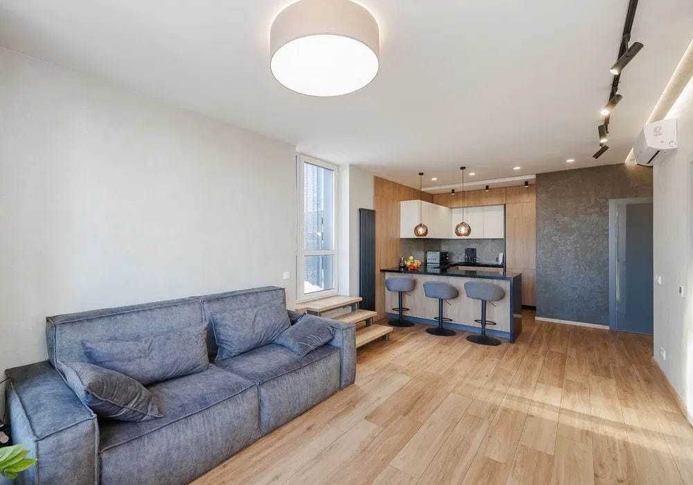 Продам 1 кімнатну квартиру з ремонтом і терасою в ЖК Тайм