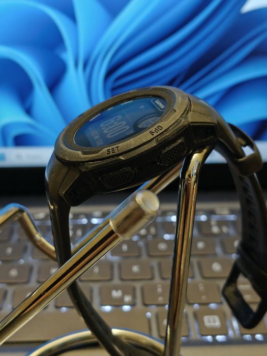 Garmin instinct 2s