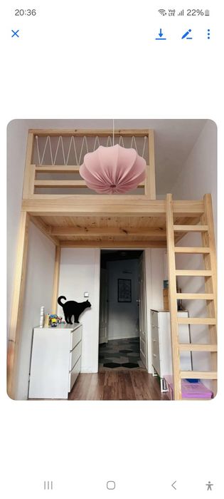 Łóżka na antresoli zabudowy z drewna