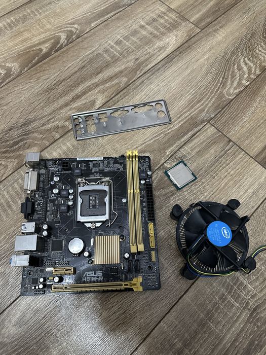 Материнська плата Asus H81M-R + процессор Intel Pentium G3260 3.3 GHZ