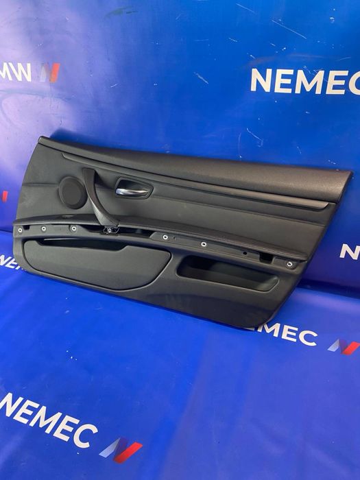 Карта обшивка двері передня права SCHWARZ BMW 3 E92