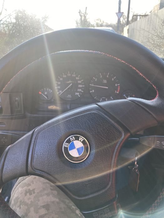 Автомобиль BMW E34 M50B25 Рестайлинг