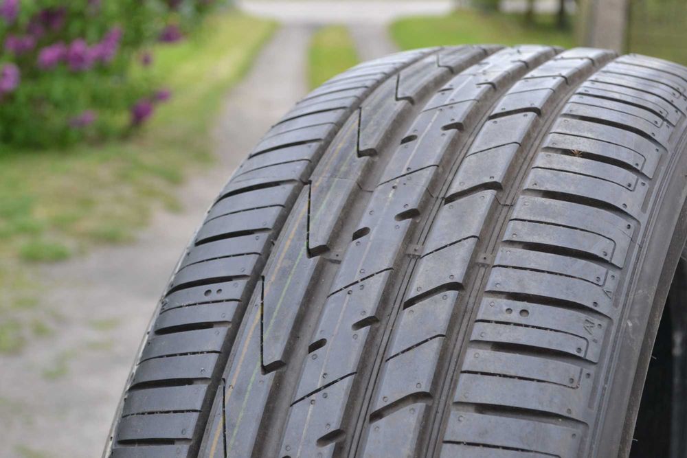 Opony 235/55/18 Hankook 4szt Letnie 100% bieżnika