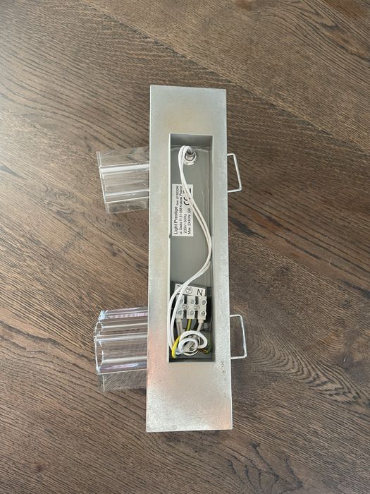 Lampa klinkiet z dwoma krysztalowymi lampkami