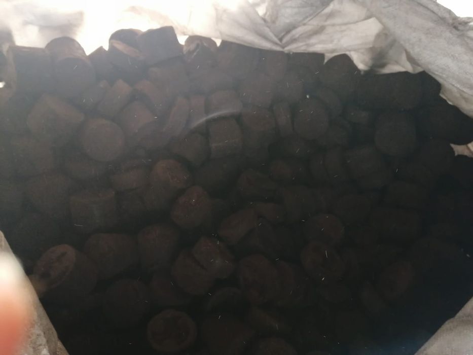 Brykiet torfowy okrągły