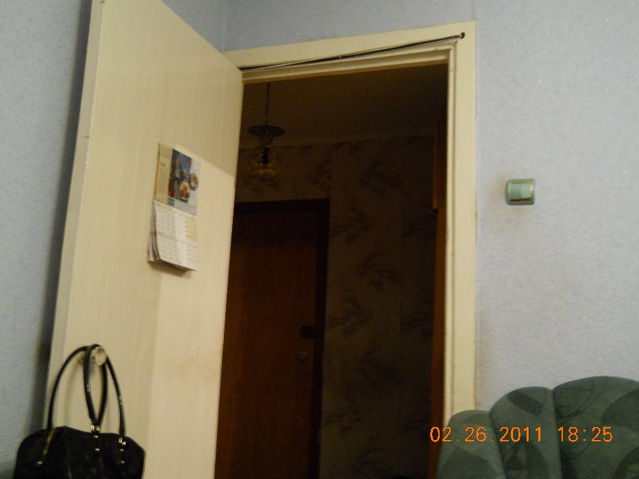 Возьму на квартиру девочку.