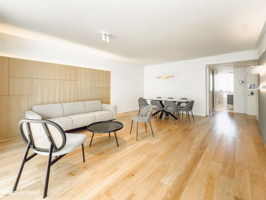 Apartamento T3 de luxo com garagem em Lisboa