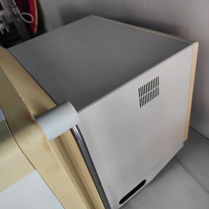 Monitor CRT RGB lemke er150 20" medyczny