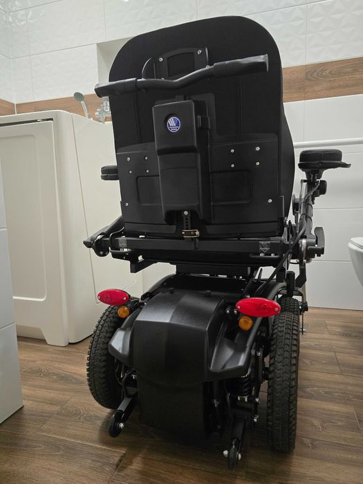 Elektryczny wózek inwalidzki Vermeiren Forest 3