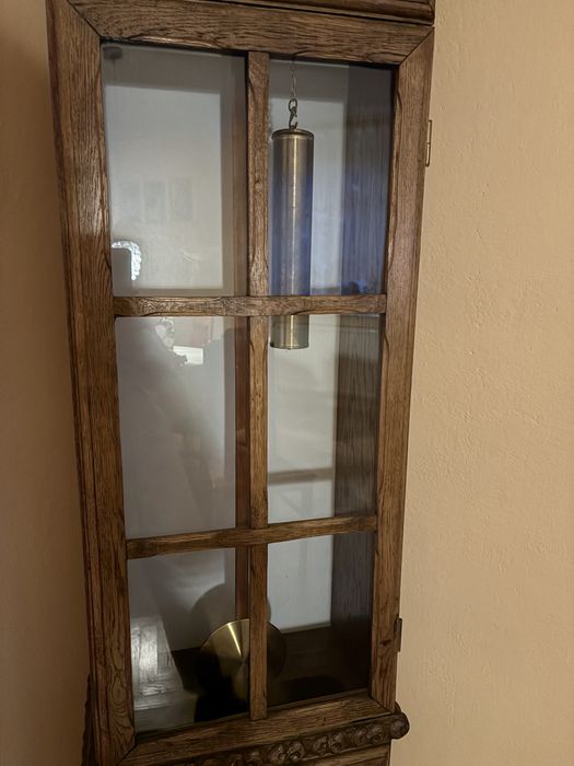 Zegar stary drewniany stojący.