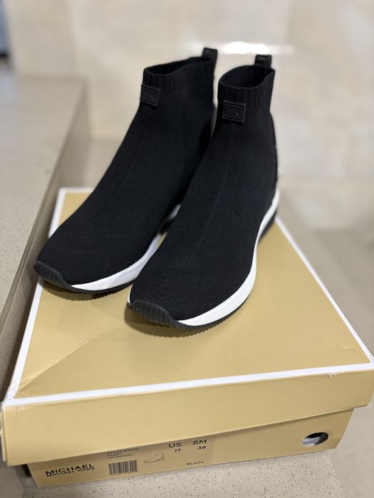 Кросівки жіночі Mikhael Kors 38р