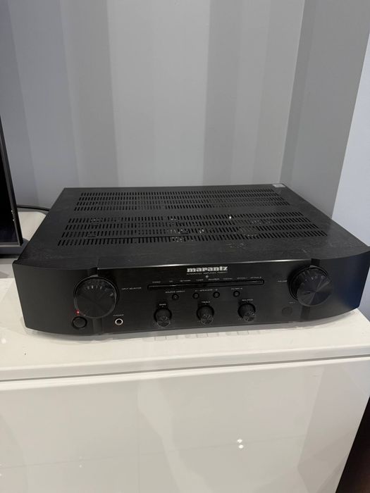 Підсилювач Marantz PM6007 - Black.Гарантія.У Київі можно самовивіз.Гарантія.