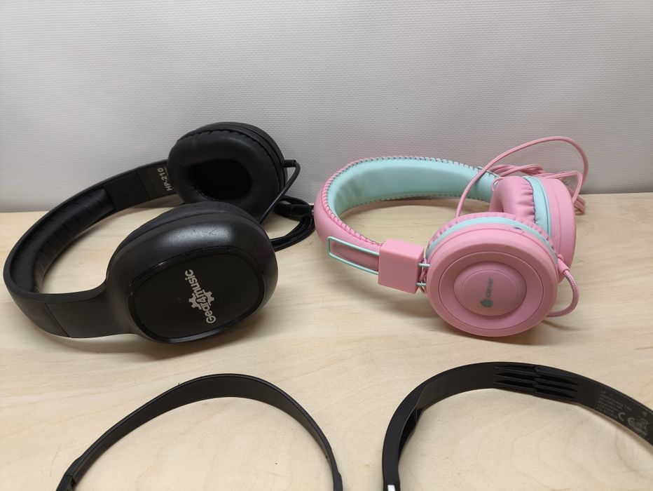 Лот наушников Gear4music HP-210, iClever
