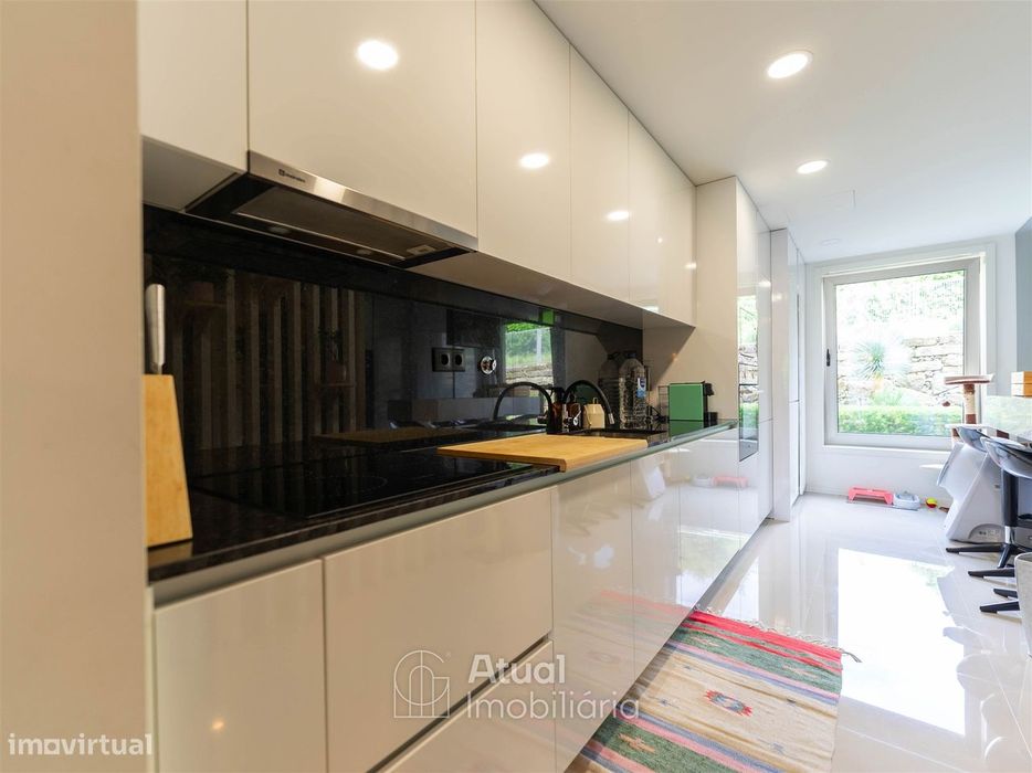 Apartamento T2 Venda em Caldas de Vizela (São Miguel e São João),Vizel
