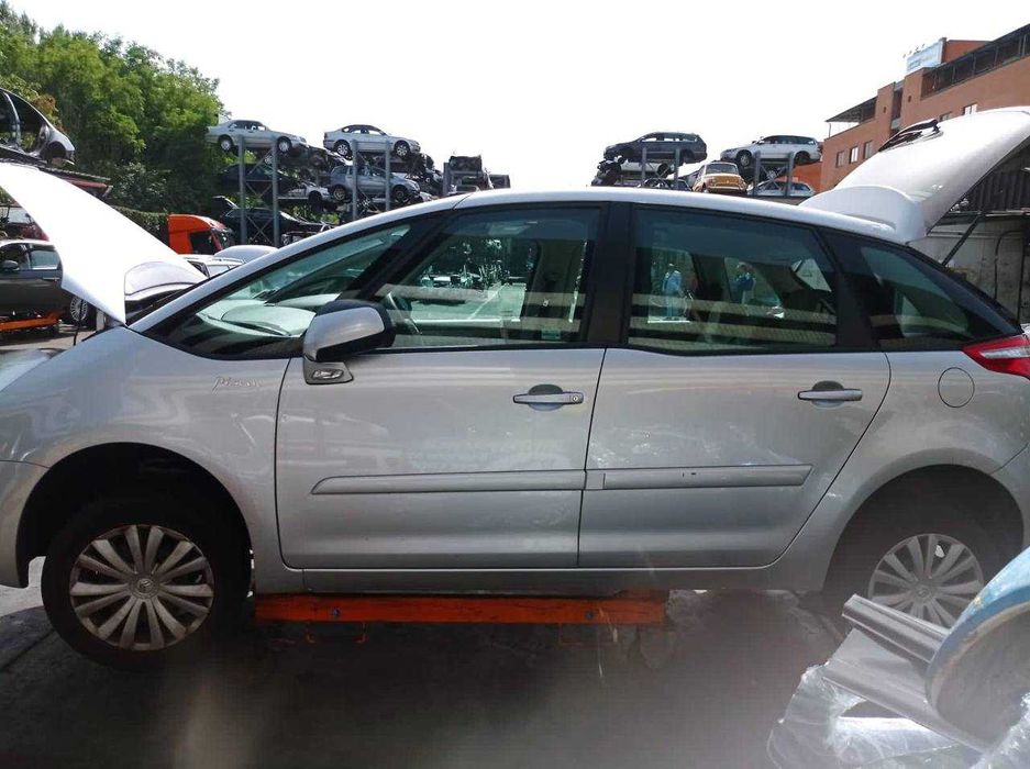 Запчастини Citroen С4 Grand Picasso , C4 Picasso двигун, двері