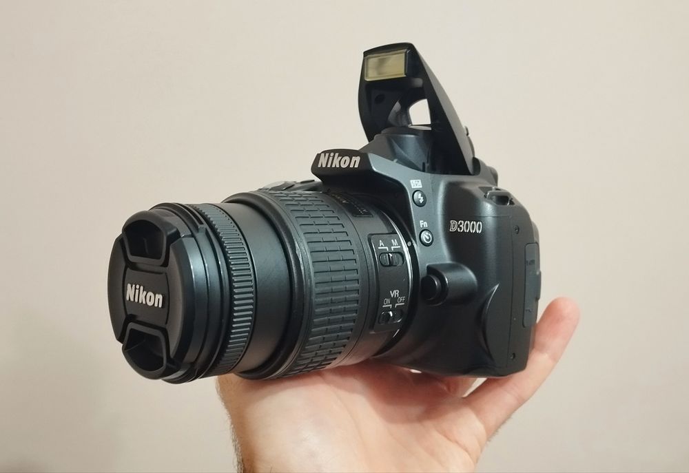 Nikon D3000+18-55 VR ll+Сумка Зеркалка зеркальный фотоаппарат